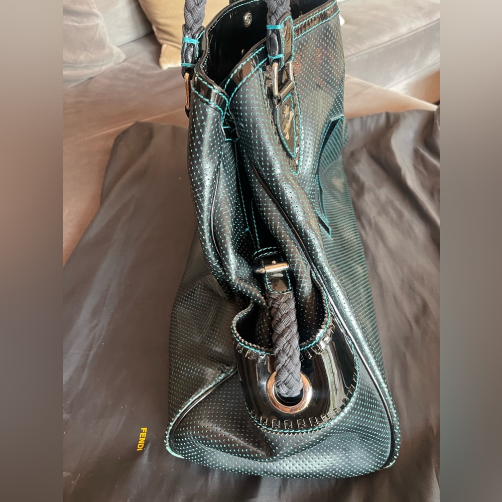 Fendi bag - Picture 8 of 8